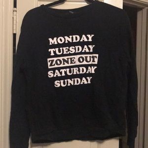 Forever 21 Days of the Week Sweatshirt. Size S.